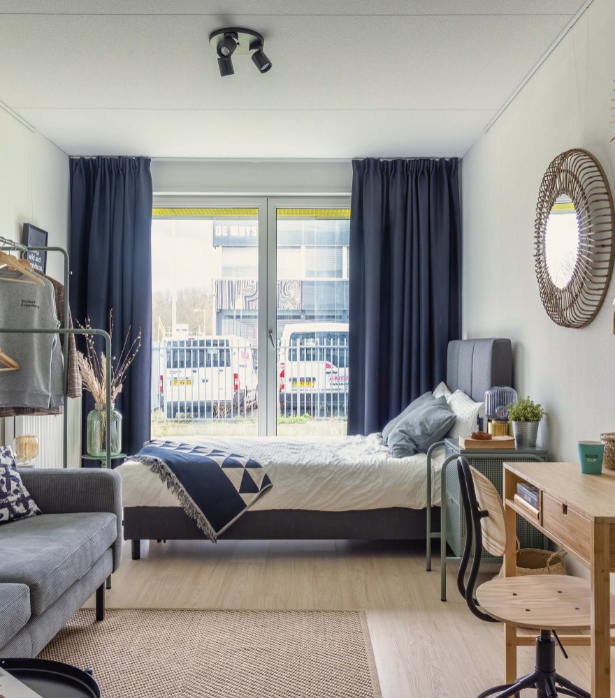 Niet gemeubileerde studio bij Amsterdam Amstel