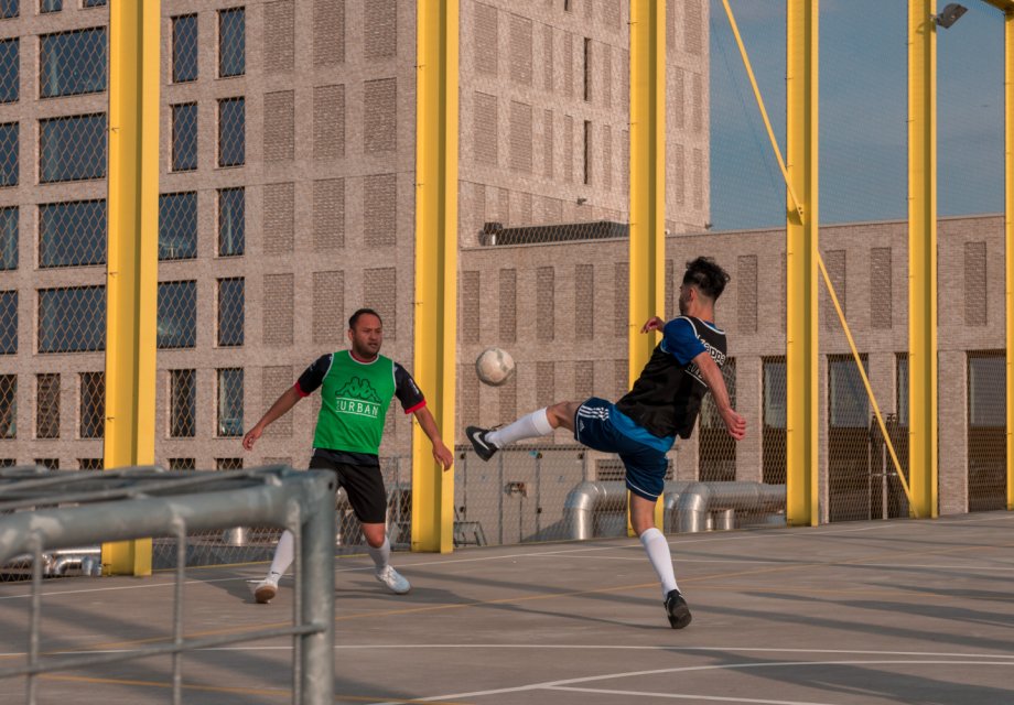 Football at Amstel